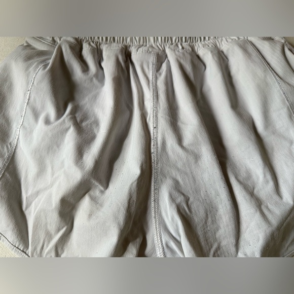 LULULEMON hotty hot shorts - Picture 5 of 8